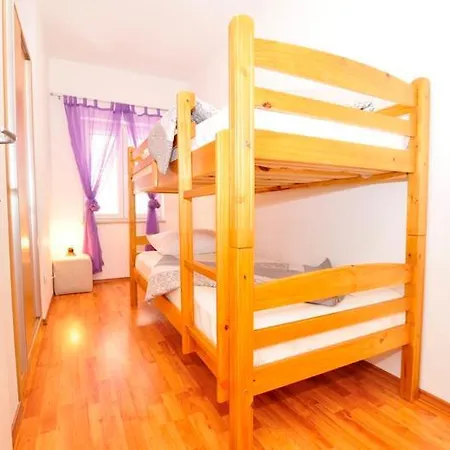 Apartment Tanja *