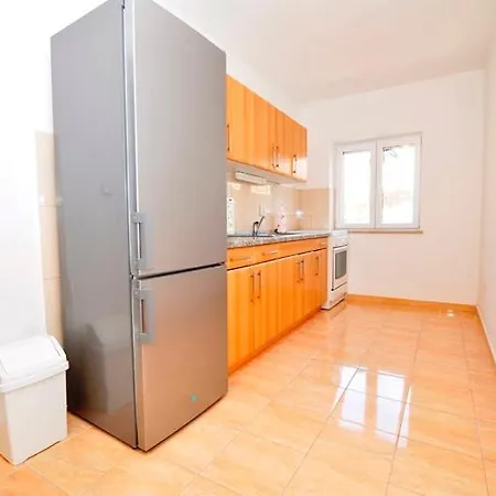 Tanja Lägenhet Postira